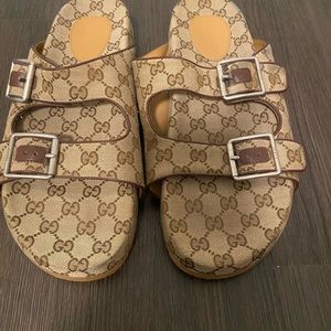 Authentic Men Gucci Slide/Sandals Model:658020 04J , minimum wear Size:12